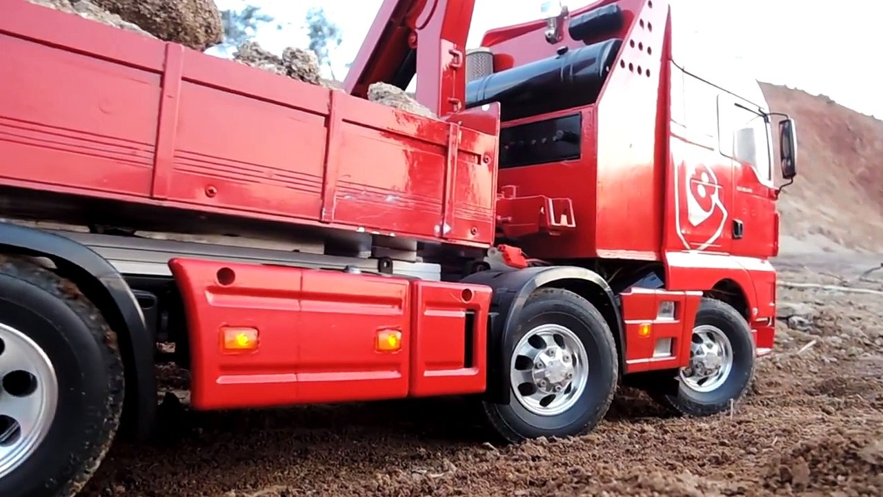 RC Realistic_MAN trucks tow Story