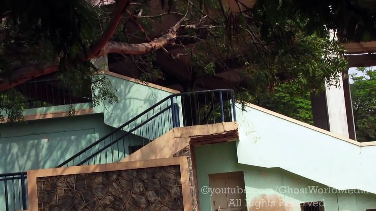 Angel Or Ghost Stucked In Wall Caught On Camera