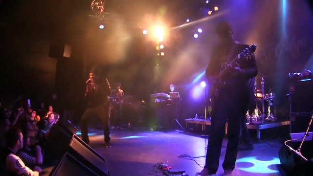 Les Abattoirs SMAC : Yanis Odua + Wailing Trees - LIVE DÉC 2015