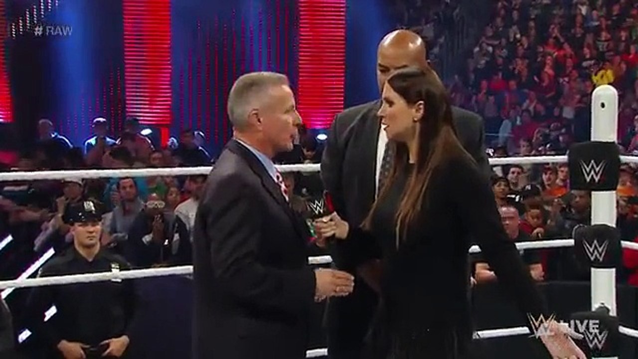 Mr. McMahon arrested: Raw, December 28, 2015