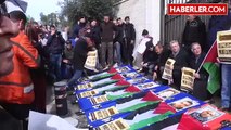 Cenazeleri Teslim Edilmeyen Filistinliler İçin Gösteri Düzenlendi