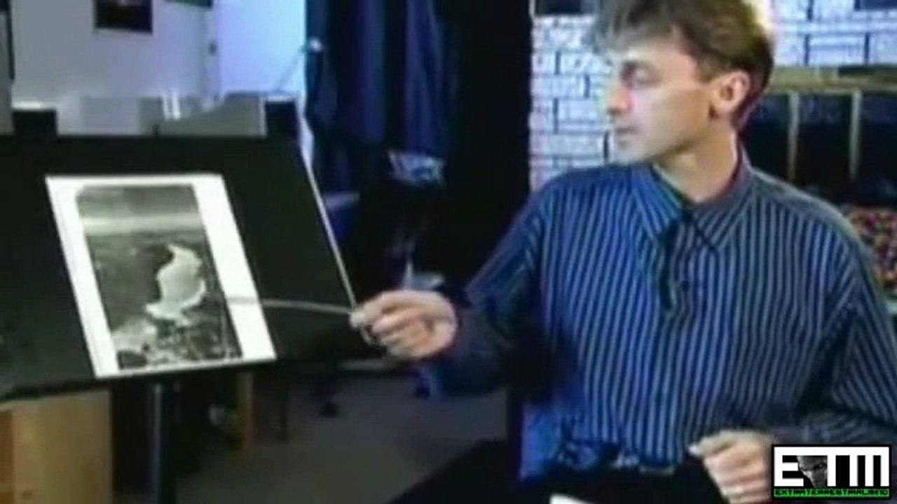 Famous Giant UFO Mother ship Sighting in Yukon Territory, Canada (1996) 30+ Witnesses 1/4