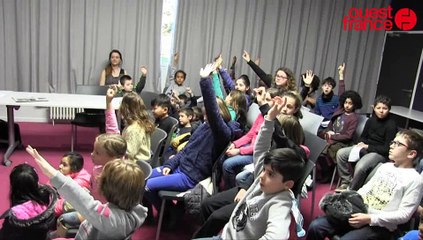 Journalistes d'Ouest-France à Mandela. La directrice du centre ravie de l'opération