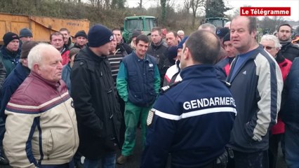 Guingamp. "On bosse pour rien"