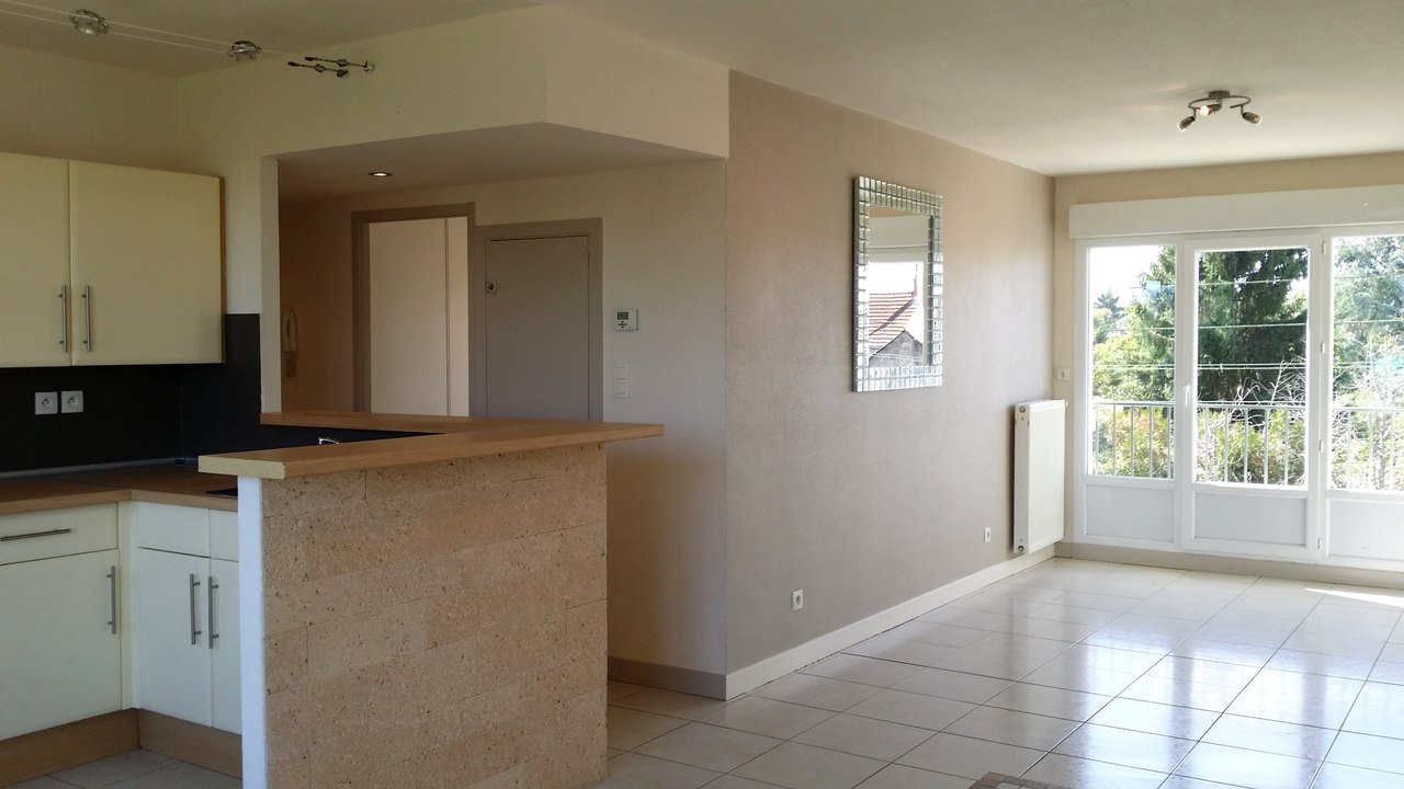 location appartement F3 centre ville à montluçon