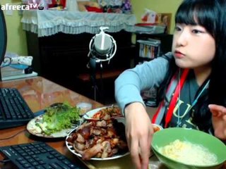 터민 미니족발 + 동치미국수 먹방