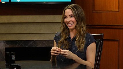 Whitney Cummings: I'm Learning A Lot From Trump, He's Authentic and Tells The Truth