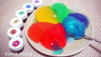 Trò chơi làm bánh hình trái tim có nhiều màu sắc khác nhau rất đẹp