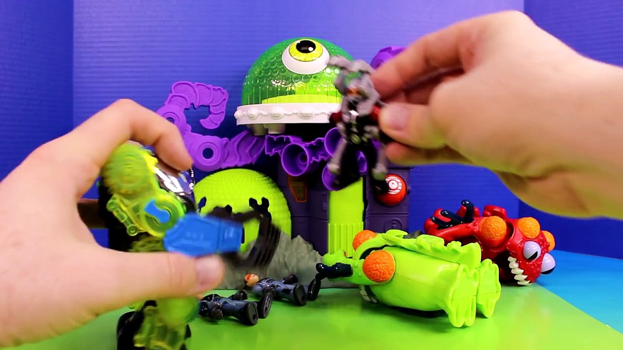 Imaginext Nightwing Saves Thor From Alien Planet Nightwing Brings Marvel DC Thor To Batman