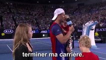 Lleyton Hewitt prend sa retraite à Melbourne avec sa fille dans les bras