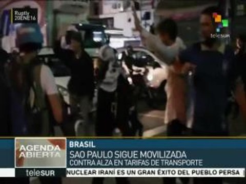 Brasileños se manifiestan contra el aumento en tarifas del transporte