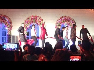 Check Out Salman Khan And Family Dance For Arpita Khan's Wedding