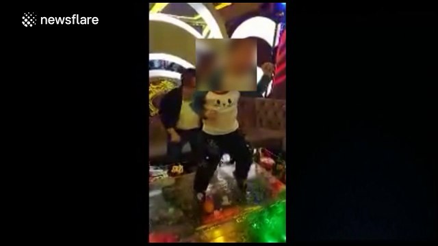 Four-year-old boy shows amazing dance skills at karaoke bar