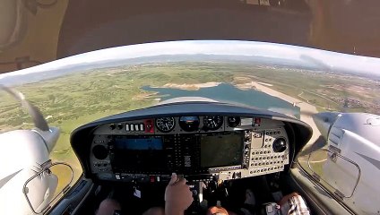 How To: Crosswind Landings || Diamond Twinstar Big Planes
