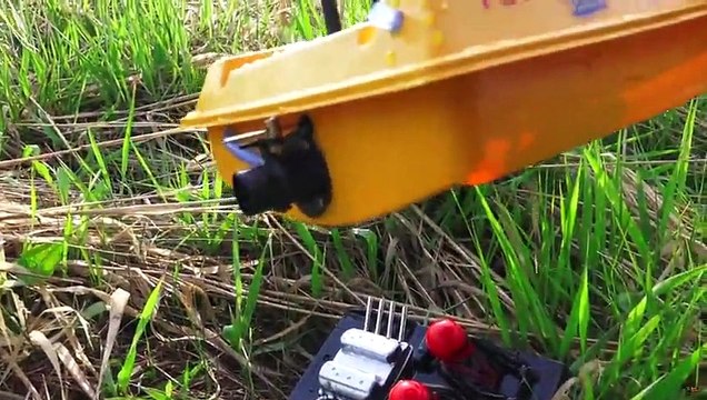 RC ADVENTURES - Jet Boat - NQD Tear Into 3s Lipo, Brushless, 50amp ESC Hobby And Fun
