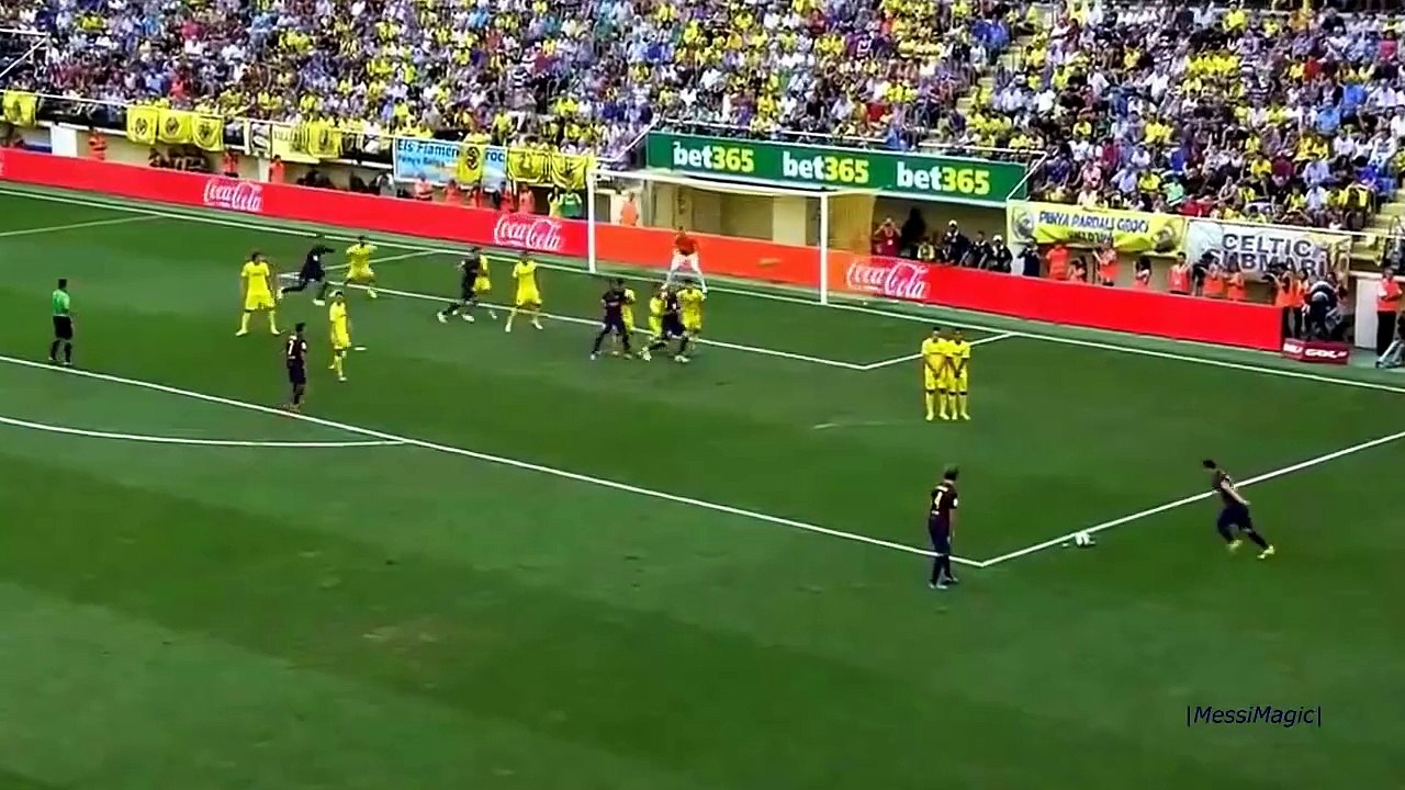 article messi unlucky freekicks - HD -