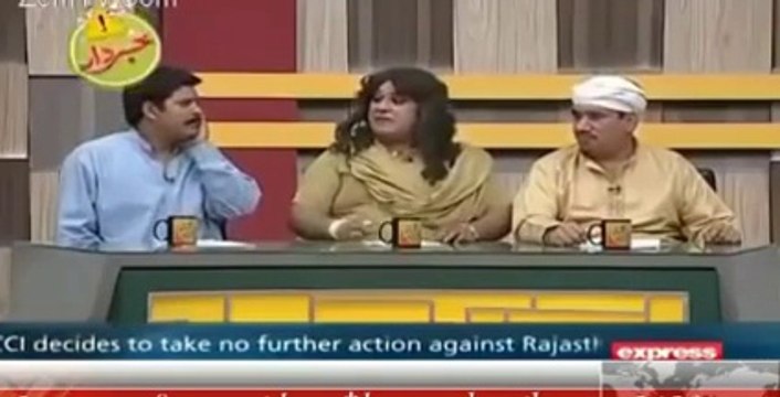 Funny Jugtain -> by Agha Majid and Nasir Chinyoti In Khabardar Latest Jan 2016