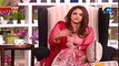Nadia Khan Reaction When Waseem Akram Kissed Her Wife in Live Show