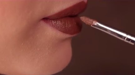 Lipstick Hacks Every Girl Needs To Know | M4ke your lip$ $eXy