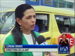 Buses escolares deberán instalar disco de PARE en julio