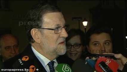 Rajoy dice que "evidentemente" presentará su candidatura