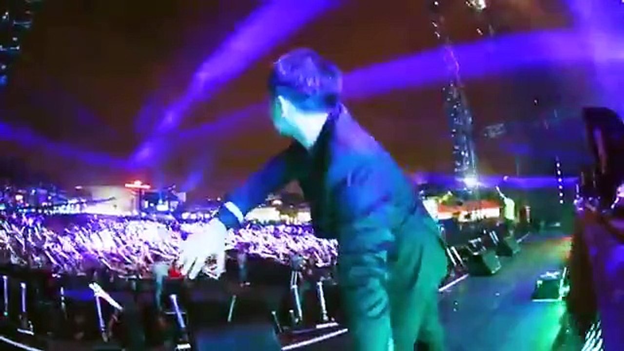 DIPHA BARUS live at MAIN STAGE DWP 2014
