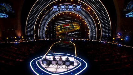 Gary Vider_ Comedian Jokes About Mel B's Cleavage - America's Got Talent 2015  by Toba Tv