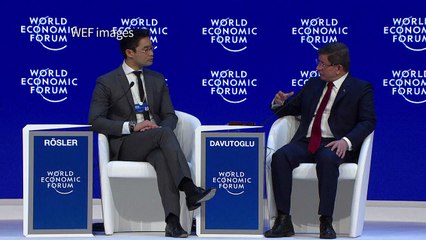 Turkish PM urges 'concrete steps' from EU on migrants