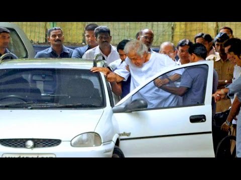 Bollywood Prays For Shashi Kapoor's Speedy Recovery | Latest Bollywood News