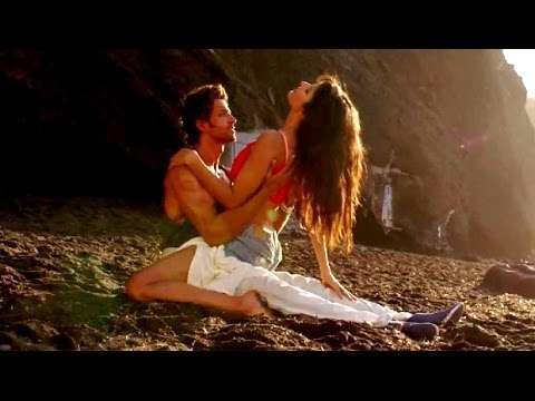 Bang Bang | Hrithik Roshan Woos Katrina Kaif in 'Meherbaan' | Latest Bollywood News