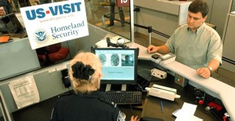 ABD'ye Vizesiz Girişler Zorlaştı