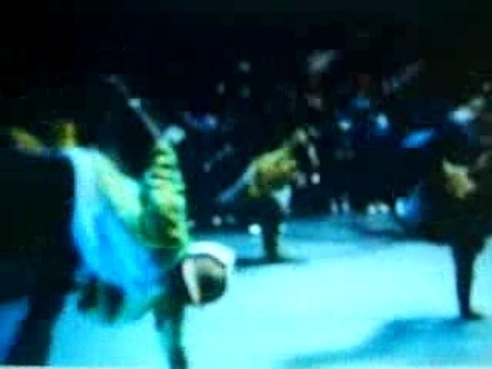 Steppin extrait du film  (bientôt au cinéma)