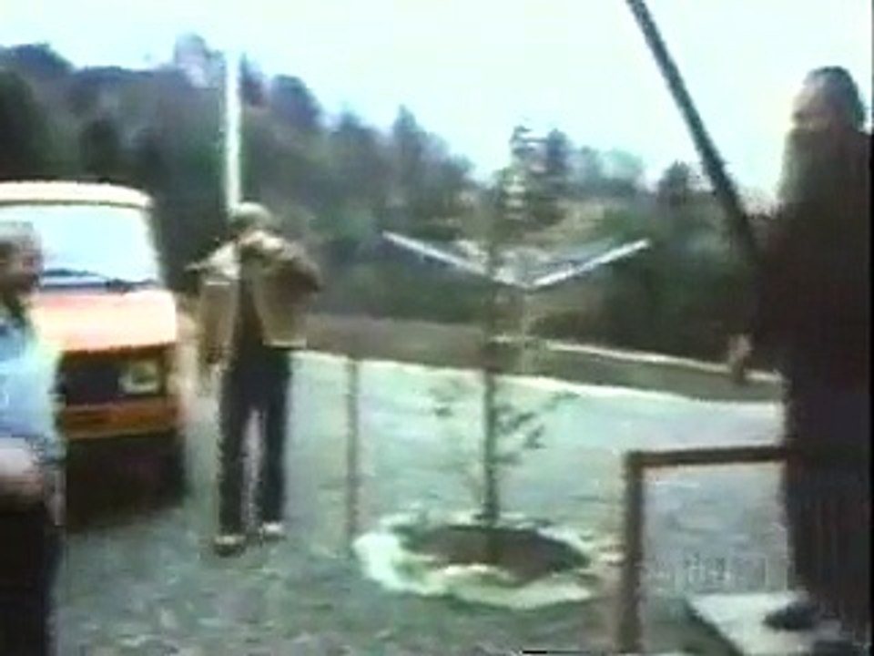 Popular Videos - Robert Dean & Bob Lazar