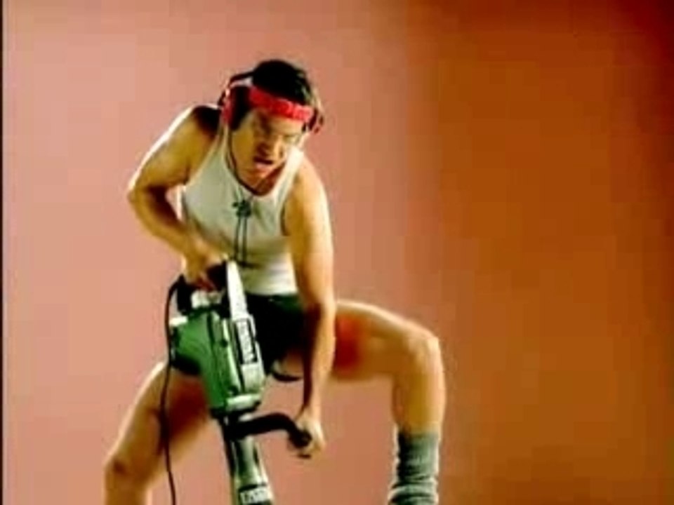 Fatal Bazooka "J'aime trop ton boule" (Clip)