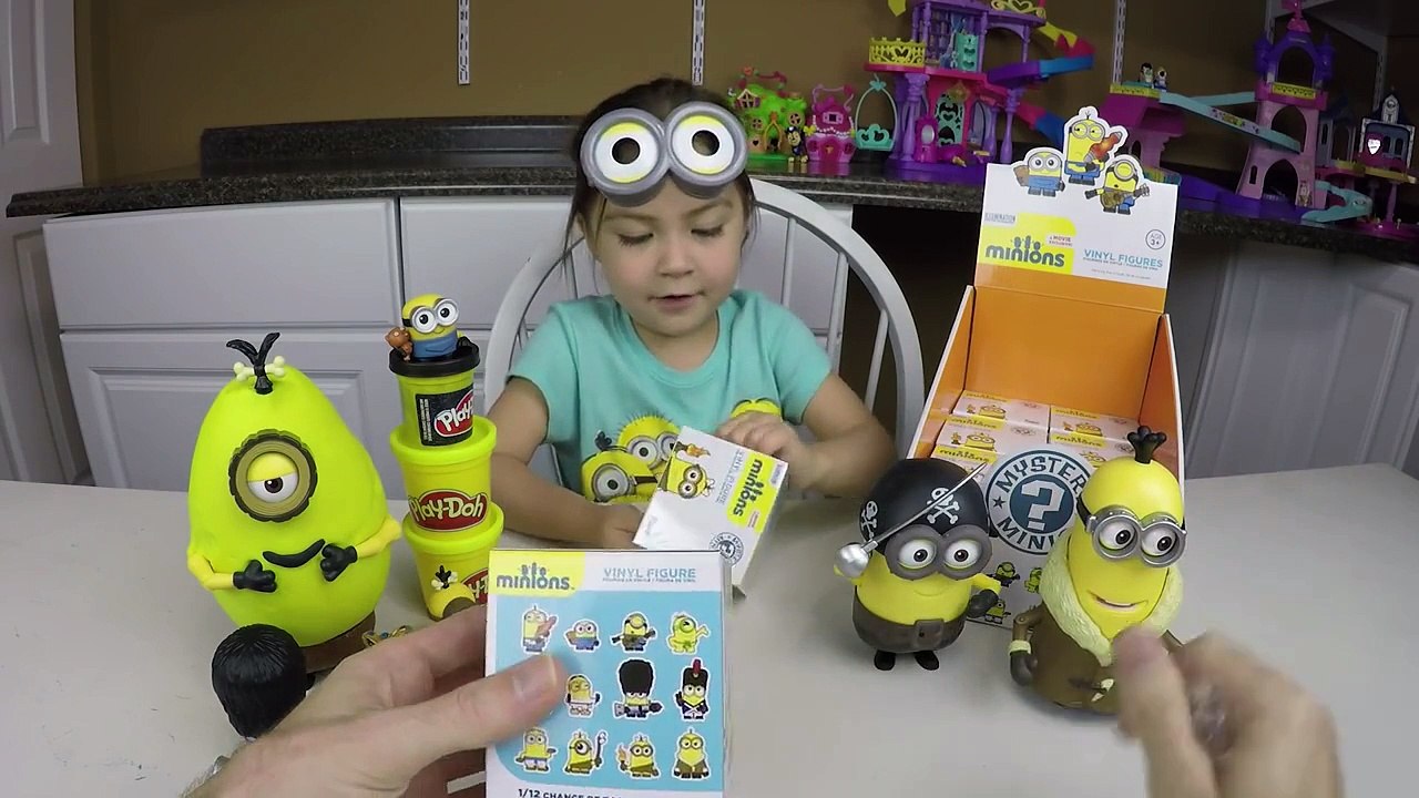 HUGE MINIONS MYSTERY MINIS CASE BIG PLAYDOH MINIONS SURPRISE EGG MINION SURPRISE TOYS Toy Opening