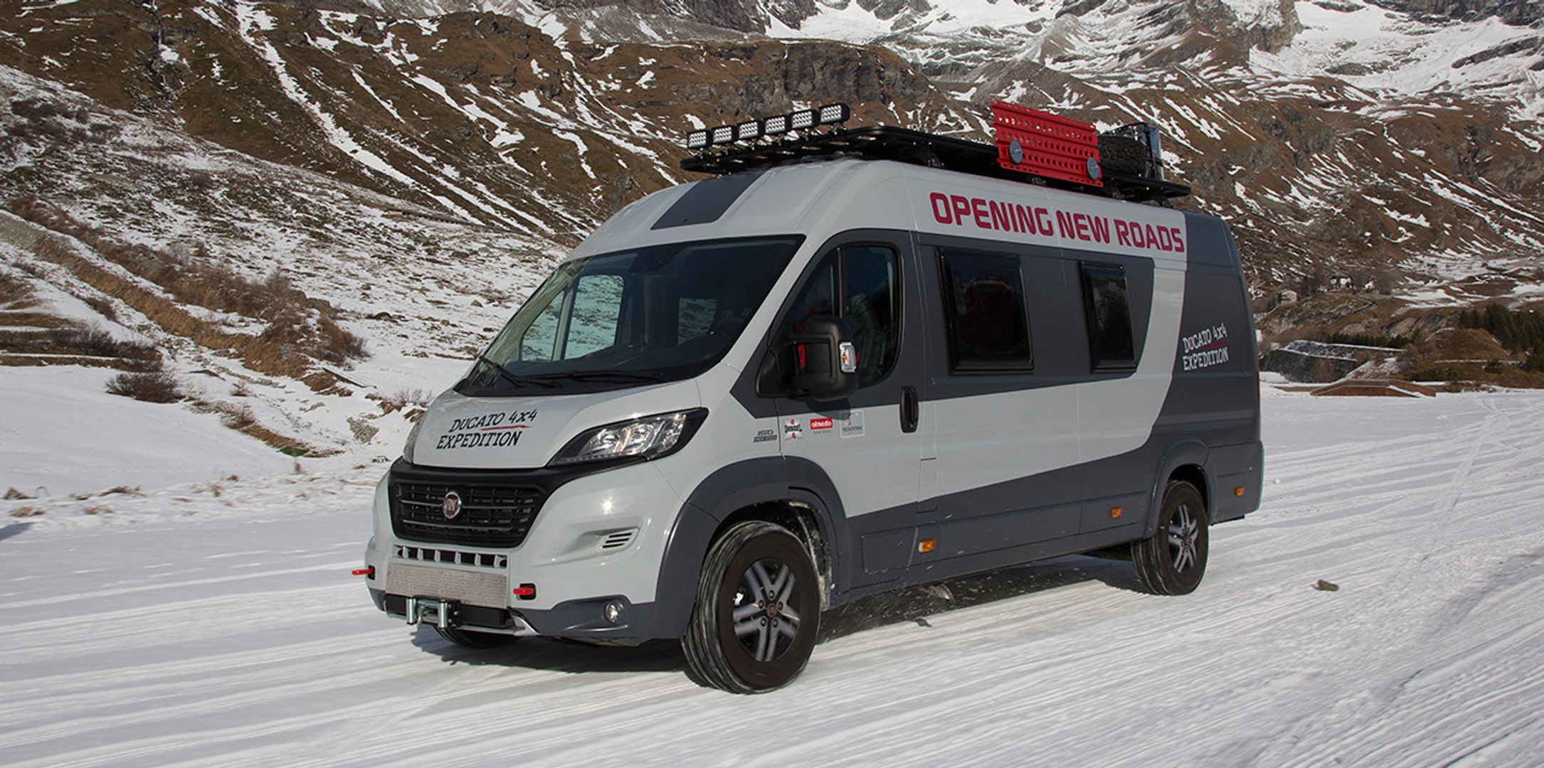 La aventura en la nieve de la Fiat Ducato 4x4 Expedition - Vídeo Dailymotion