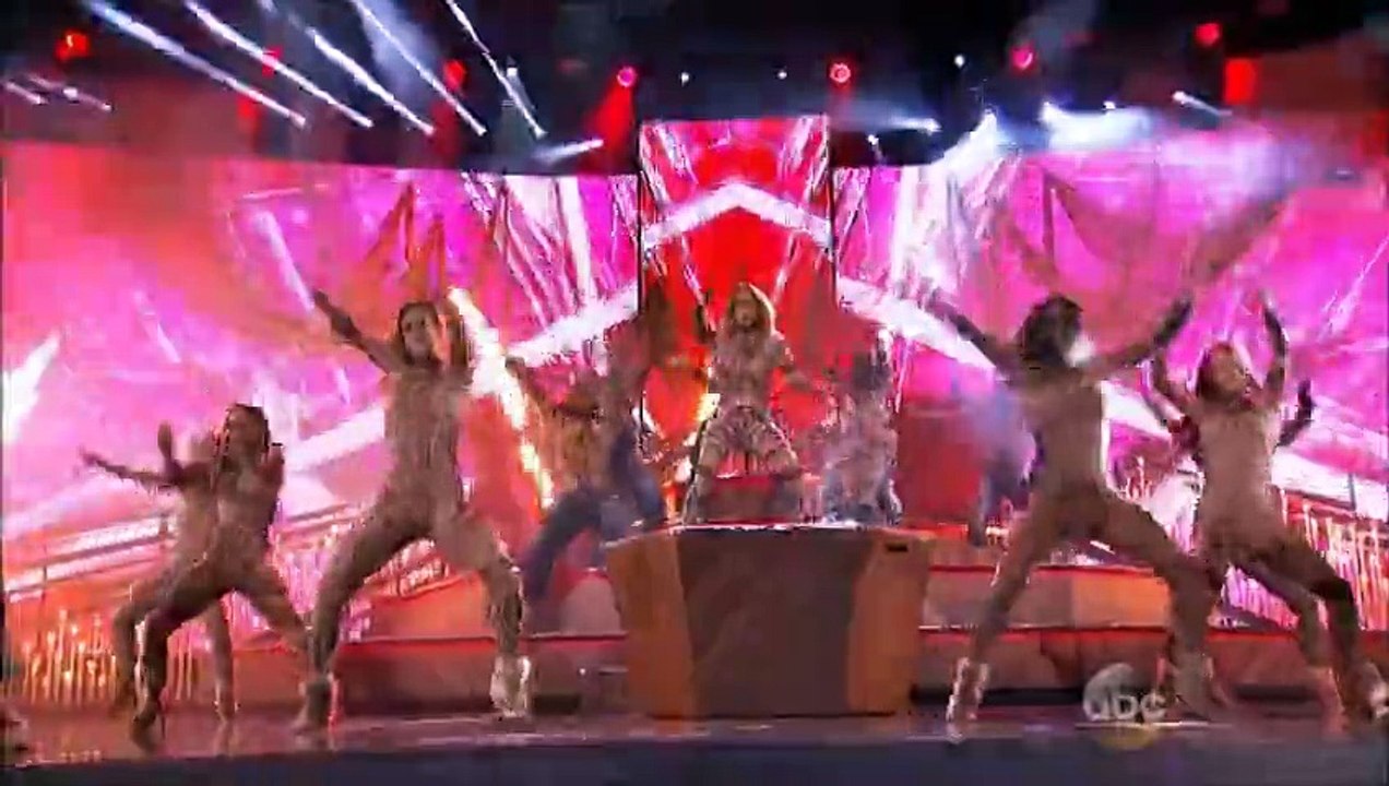 jlo ama 2015