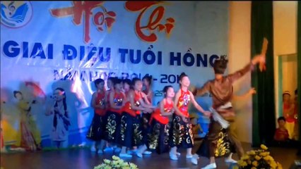 Múa chú cuội chơi trăng (Giai điệu tuổi hồng 2015)