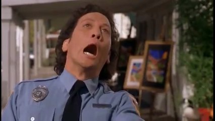 EKSPRESI POLISI LIHAT GADIS CANTIK