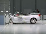 2007 Audi A4 Cabriolet moderate overlap IIHS crash test