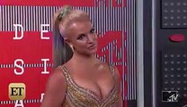 Britney Spears Shows Off Her Painting Skills While Wearing a Confusing Top - Video Dailymotion