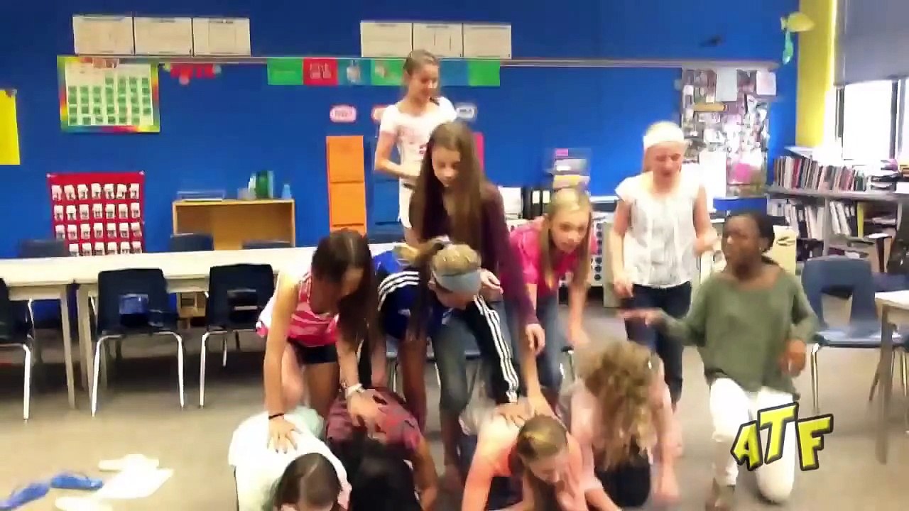Cheerleading Fail Compilation!