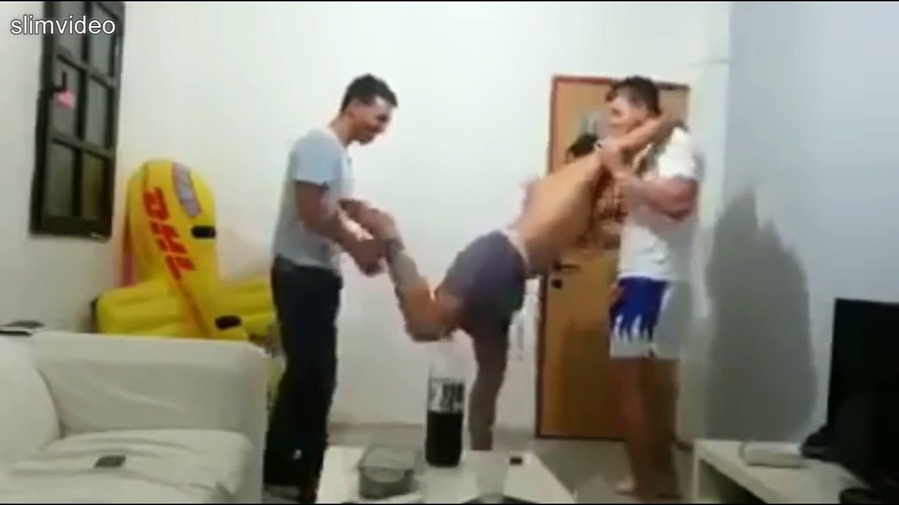 اقوى -مقاطع فيديو مضحكة - مواقف محرجة ومثيرة جد...