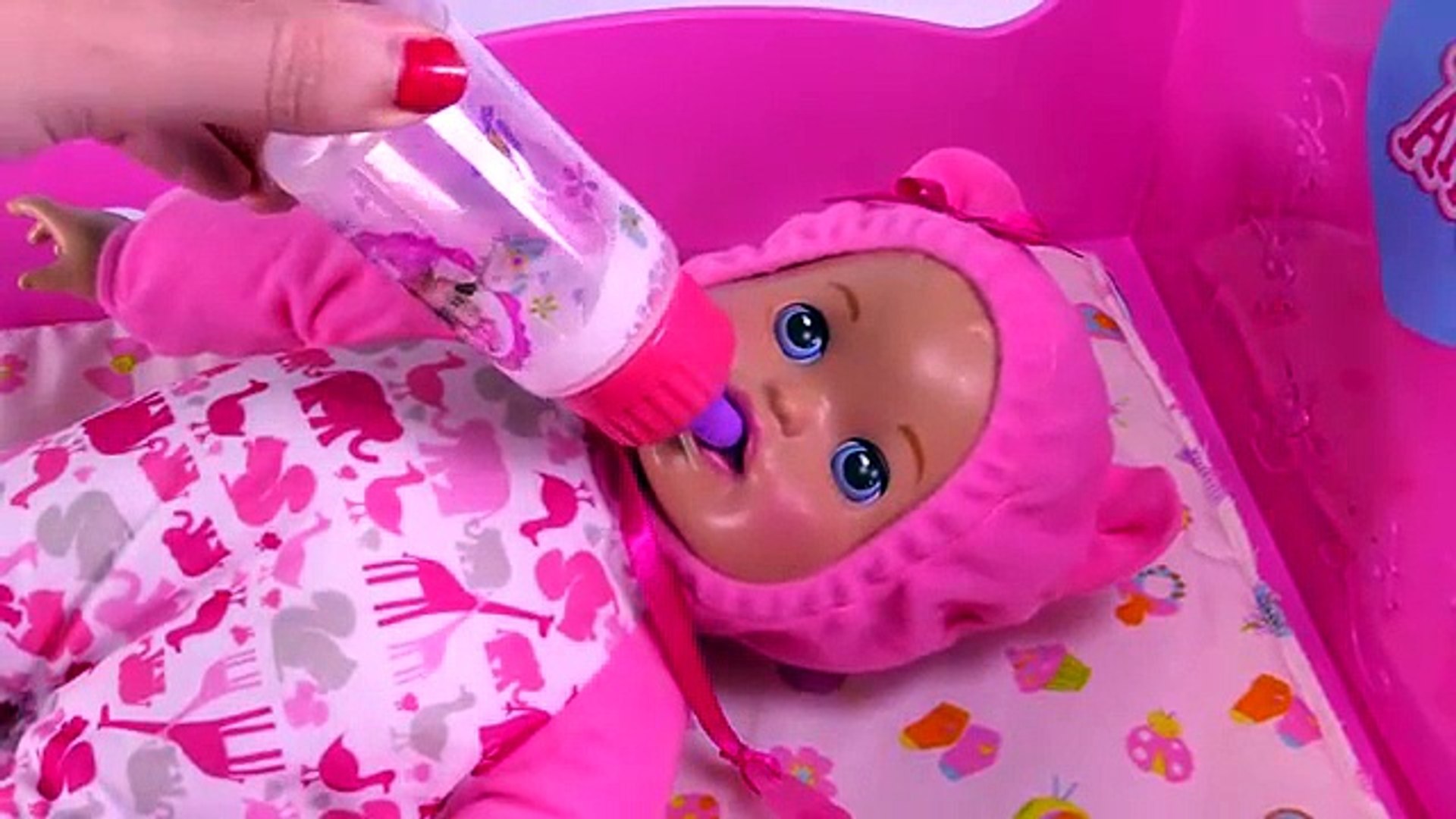 hot lips Intermediate Peppa Pig Tenta Fazer Bebê Dormir no Berço da Baby Alive - Baby Doll Peppa  Toys - Video Dailymotion
