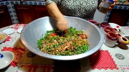 كيفية تنظيف مصران الخروف وعمل عصبان خاص بالمعدنوس والشبت والتابل فقط بحشو اللحم والكبد والقلب