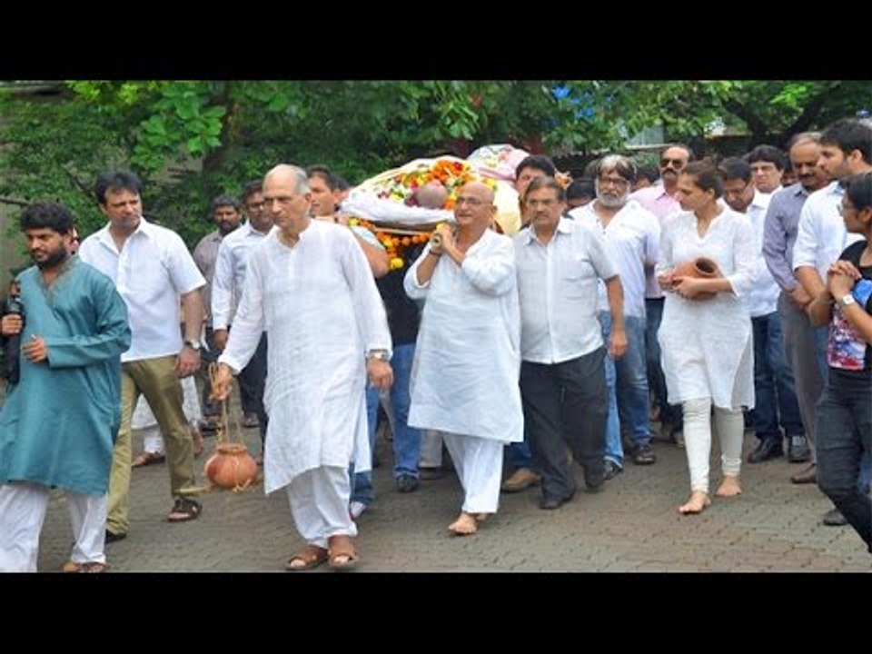 Bollywood Mourns Dharmesh Tiwari’s Sudden Demise | Latest Bollywood News