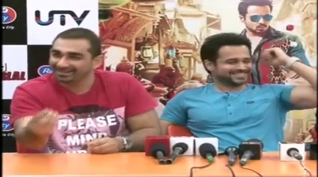 Emraan Hashmi - Humaima Malick Intimate Scene In Bathtub | Raja Natwarlal | Latest Bollywood News