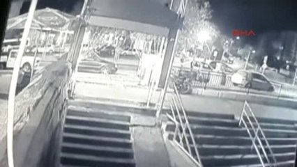 İzmir Eski Kız Arkadaşını Vurup İntihar Etti