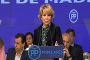 Aguirre apuesta por un gobierno PP, PSOE y C's