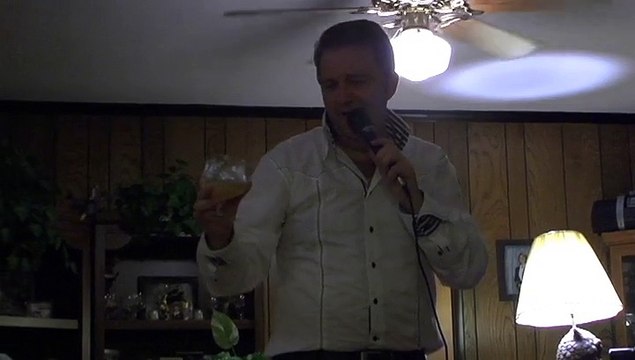 Colin Paul sings 'Are You Lonesome Tonight' Elvis Week 2010